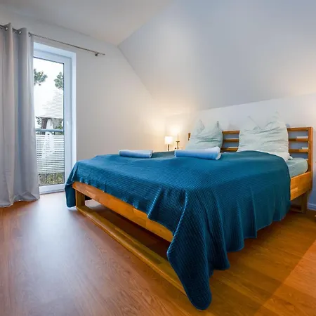 Ferienwohnungen Am Darsser Ort Inkl Waeschepaket Wieck Exterior photo